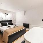 Διαμέρισμα Duplex Prestige Avec Billard Et Baignoire