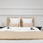 Duplex Prestige Avec Billard Et Baignoire Διαμέρισμα