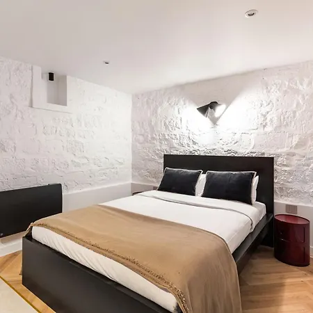 Apartment Duplex Prestige Avec Billard Et Baignoire *