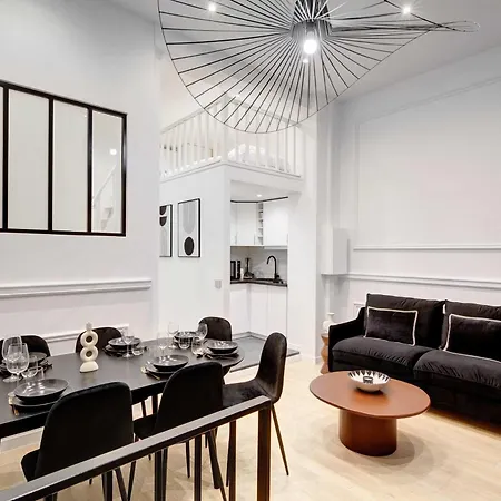 Duplex Prestige Avec Billard Et Baignoire شقة