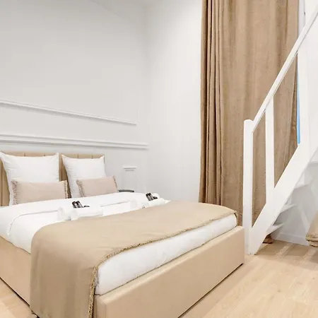 Duplex Prestige Avec Billard Et Baignoire Apartment