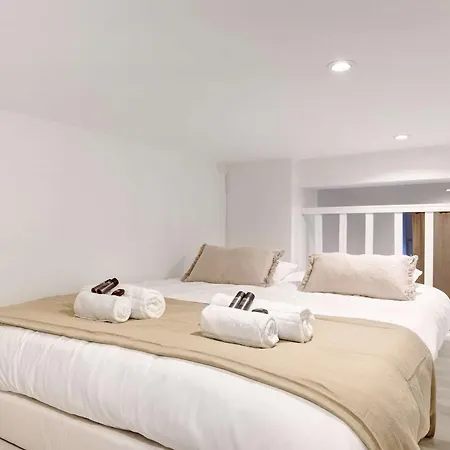 Duplex Prestige Avec Billard Et Baignoire Apartment *