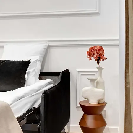 Duplex Prestige Avec Billard Et Baignoire Paris