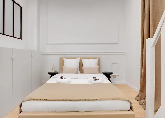 Duplex Prestige Avec Billard Et Baignoire Appartamento